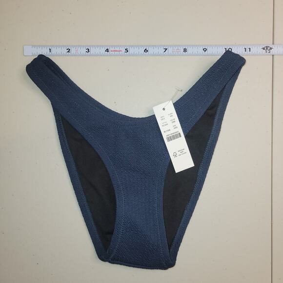 J Crew Bikini Bottom Textured curved-waist cheeky Size XS Blue BC050 - Picture 1 of 6